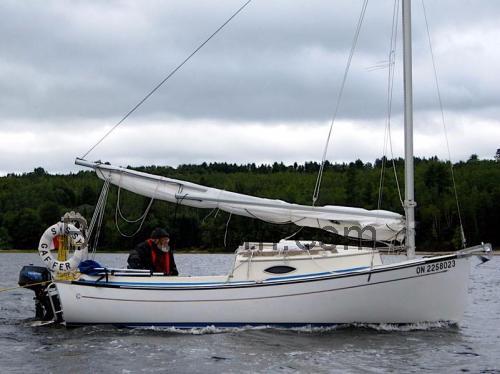 Com Pac Sun Cat anmeldelser og tekniske specifikationer